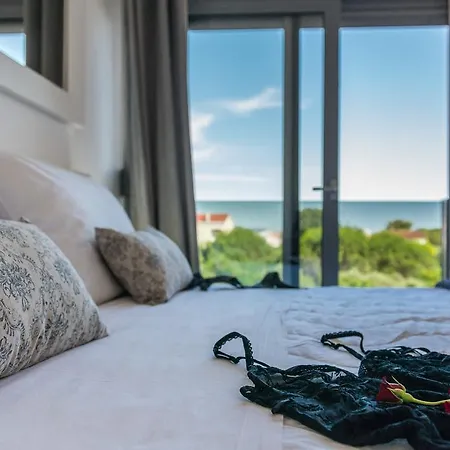 Sun Nikolina Apartman *